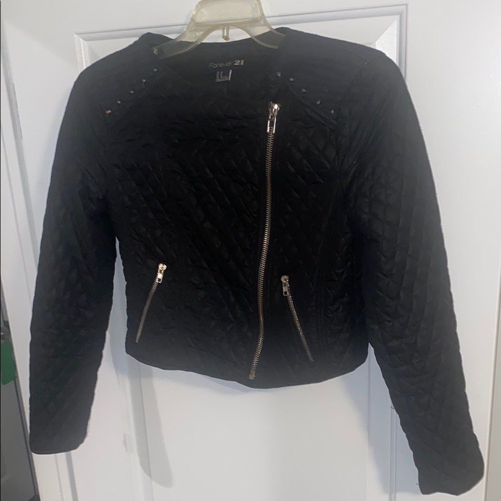 Forever 21 Black Bomber Jacket Velvet Cropped